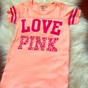 PINK T-shirt